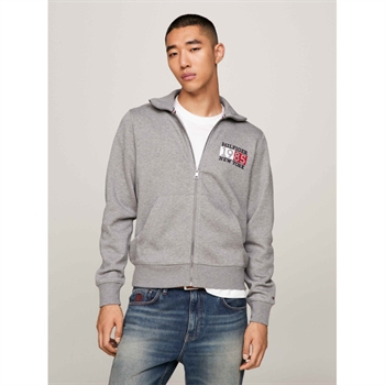 Lækker gennem lynet grå sweatshirt fra Tommy Hilfiger.