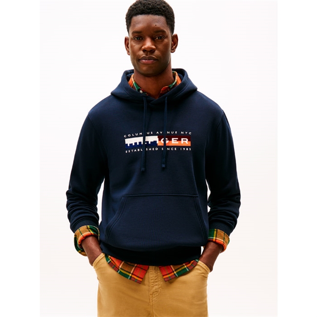 Smart navy hoodie med unikke detaljer fra Tommy Hilfiger