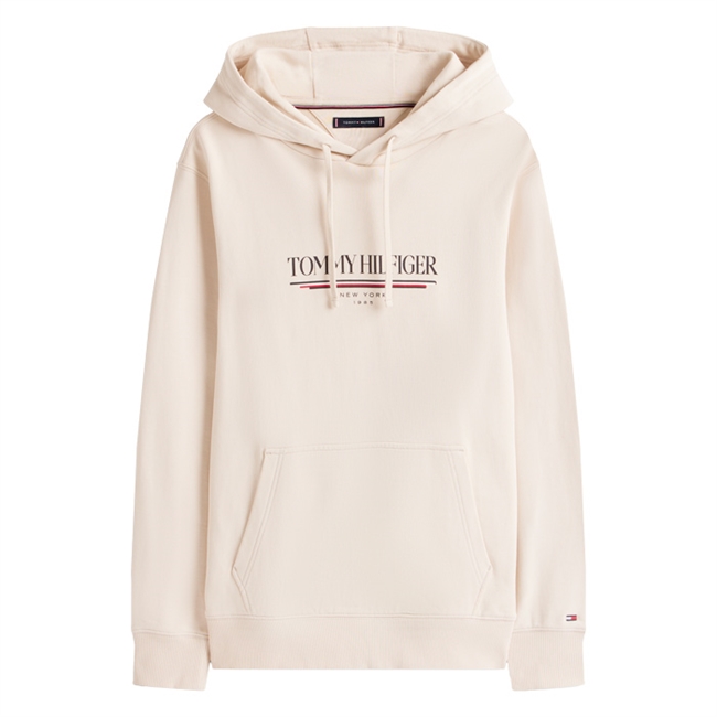 Lækker klassisk hoodie i sand farve med logo fra Tommy Hilfiger