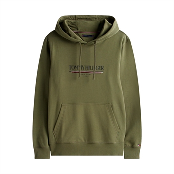 Lækker klassisk hoodie i grøn med logo fra Tommy Hilfiger