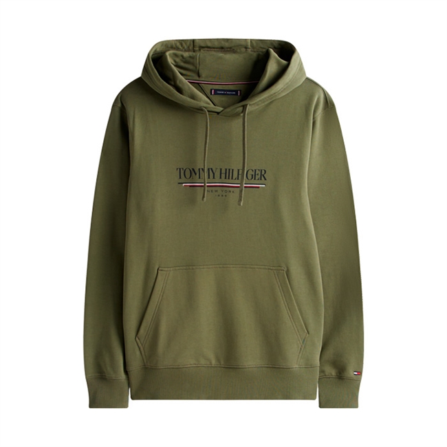 Lækker klassisk hoodie i grøn med logo fra Tommy Hilfiger