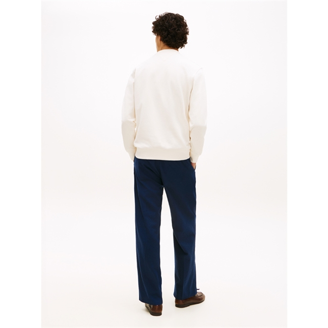 Moderne og komfortabel off white sweatshirt fra Tommy Hilfiger med tryk