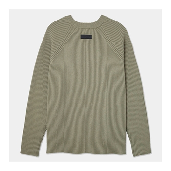 Stilren oversized strik med raglan ærmer i grøn fra Bareen