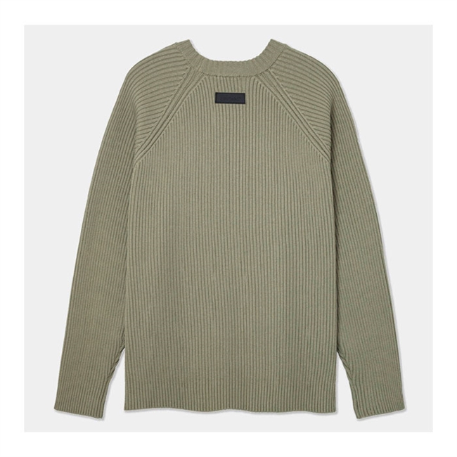 Stilren oversized strik med raglan ærmer i grøn fra Bareen