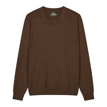 Pæn og enkel strik i brun fra Mads Nørgaard