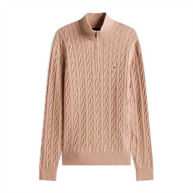 Lækker half-zip strik i brun fra Tommy Hilfiger med logo