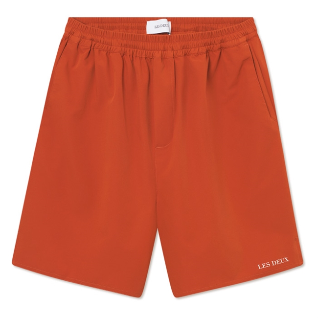 Lækre orange sports shorts fra Les Deux