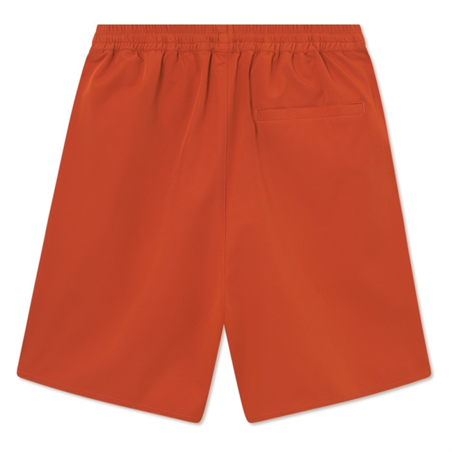 Lækre orange sports shorts fra Les Deux