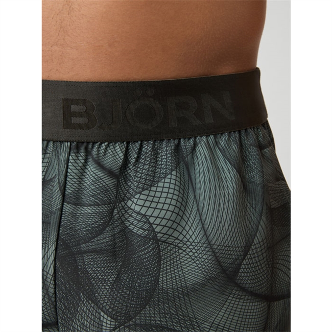 Smarte army grønne sports shorts fra Björn Borg