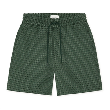 Moderne luftige shorts i grøn fra Les Deux