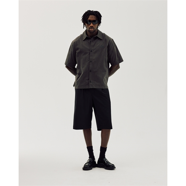Stilrene suit shorts i sort fra Bareen