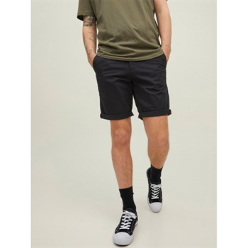 Klassiske chino shorts i sort fra Jack & Jones