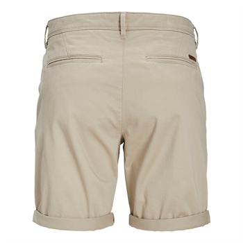 Klassiske chino shorts i sandfarve fra Jack & Jones