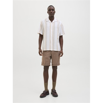 Klassiske chino shorts i brun fra Jack & Jones