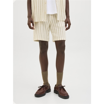 Lækre stribet jogger shorts i sand farve og grøn fra Jack & Jones