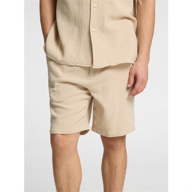 Lækre sommer shorts i beige fra Selected