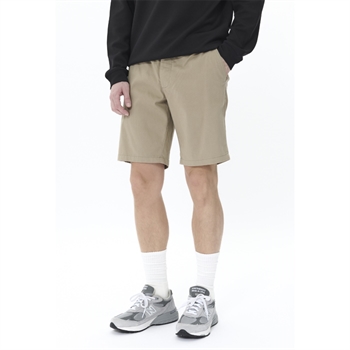 Stilfulde sommer shorts i beige fra Matinique