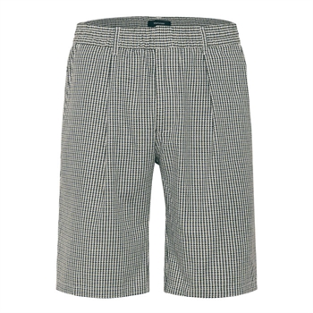 Lækre ternet shorts i hvid fra Matinique
