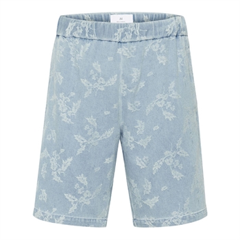 Smarte denim shorts i lyseblå fra Matinique