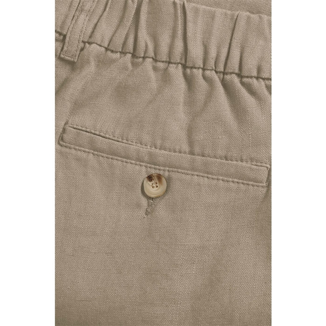 Stilrene sommer shorts i sandfarve fra Matinique