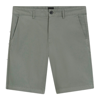 Stilrene chino shorts i støvet grøn fra BOSS