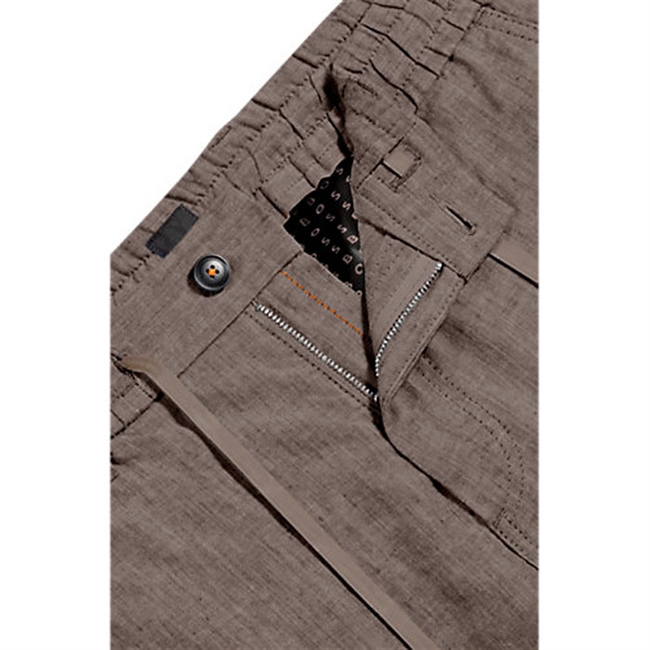 Chino tapered hør shorts i lysegrå fra BOSS