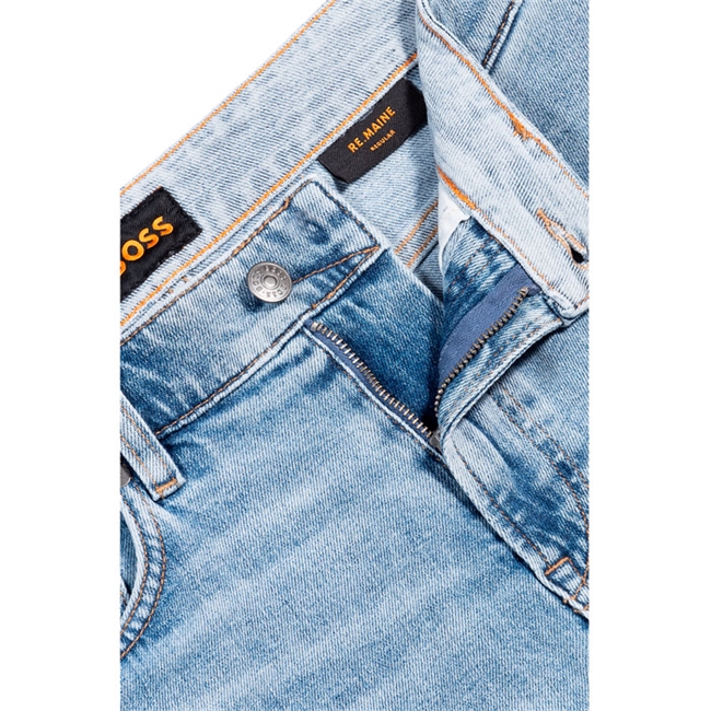 Denim shorts i lys blå fra BOSS.