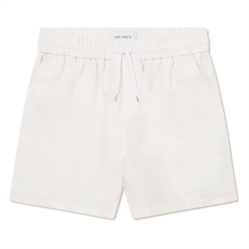 Sommer hør shorts i hvid fra Les Deux