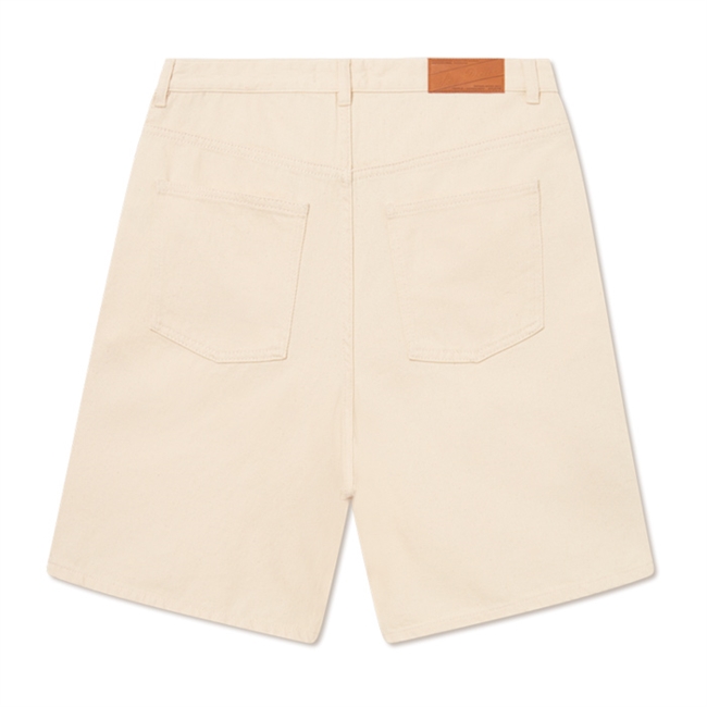 Lækre beige denim shorts fra Les Deux