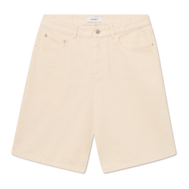 Lækre beige denim shorts fra Les Deux