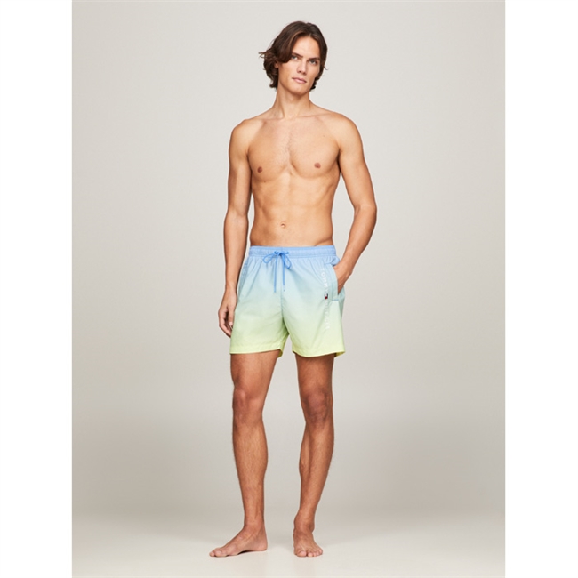 Farverige Badeshorts fra Tommy Hilfiger