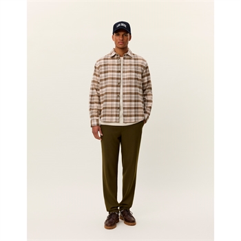 Moderne ternet overshirt i sandfarve og brun fra Lex Deux