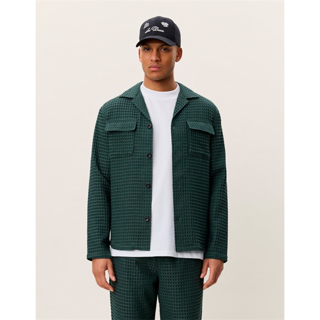 Stilren luftig overshirt i mørkegrøn fra Lex Deux