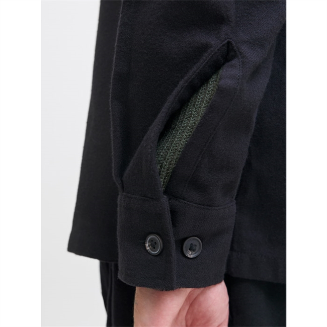 Lækker moderne overshirt i sort fra Jack & Jones