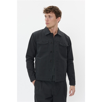 Moderne basic overshirt i sort fra Matinique