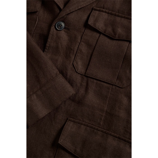 Moderne pæn overshirt i mørkebrun fra Matinique