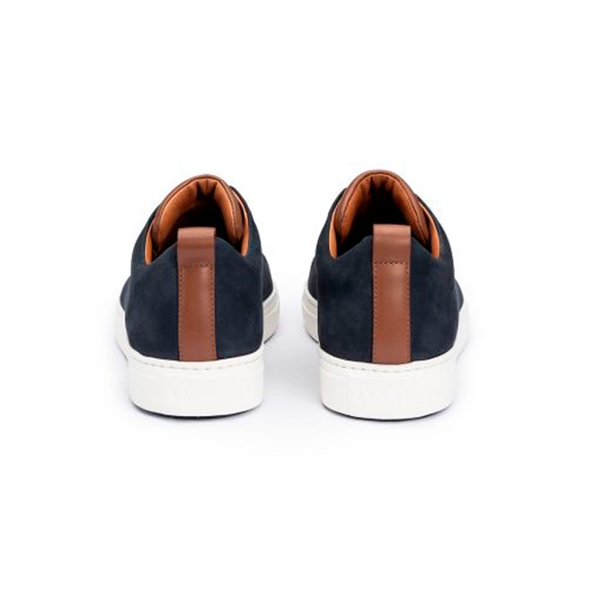 Smart Sneaker fra LLOYD i Nubuck