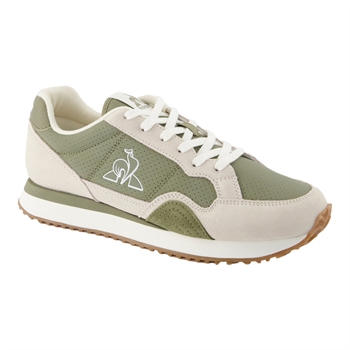 Moderne flot sneaker i hvid og grøn fra Le coq Sportif.