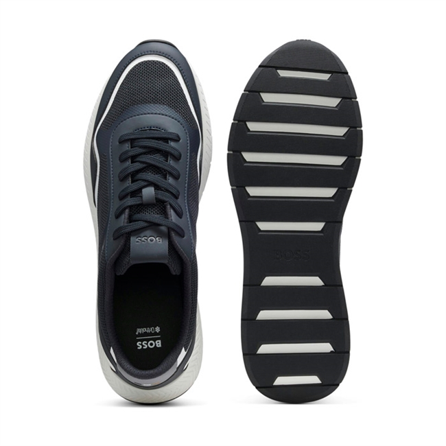 Lækker suede sneaker fra BOSS i navy Mærke: BOSS Model: Sko - Sneakers Farve: Blå Størrelse: Flere varianter fra str. 41 til 46 