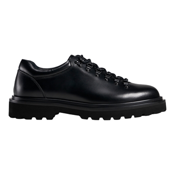 Pæne læder sneakers i sort fra TGA By Ahler