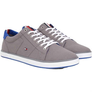 Let Grå Tommy Hilfiger Sneaker.