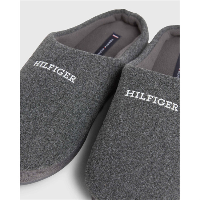 Lækker og Behagelig Hjemmesko fra Tommy Hilfiger.