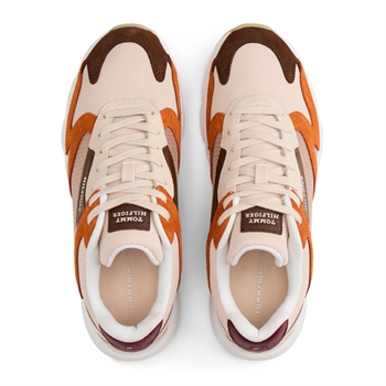 Moderne løbe sneakers i jordfarver fra Tommy Hilfiger
