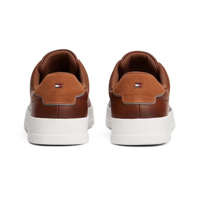Tommy Hilfiger Court Core Leather Sneaker Cognac