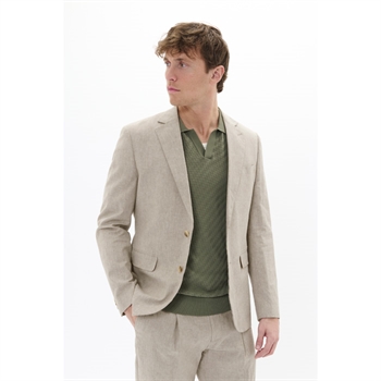 Flot og stilren hør blazer i beige fra Matinique