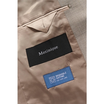 Moderne og pæn blazer i beige fra Matinique