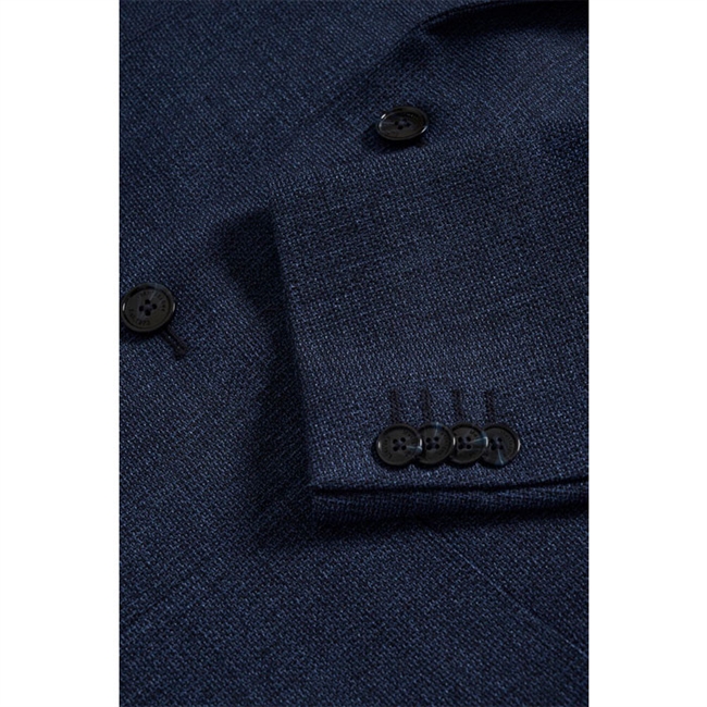 Stilren struktureret blazer i navy fra Matinique