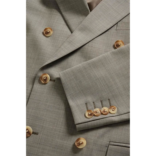 Moderne og stilren blazer i beige fra Matinique