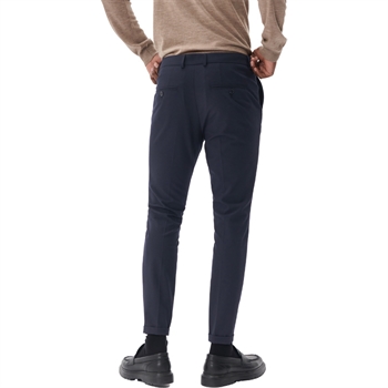 Flotte stretch bukser fra Matinique i navy