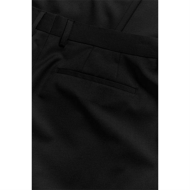 Moderne pleat bukser i sort fra Matinique